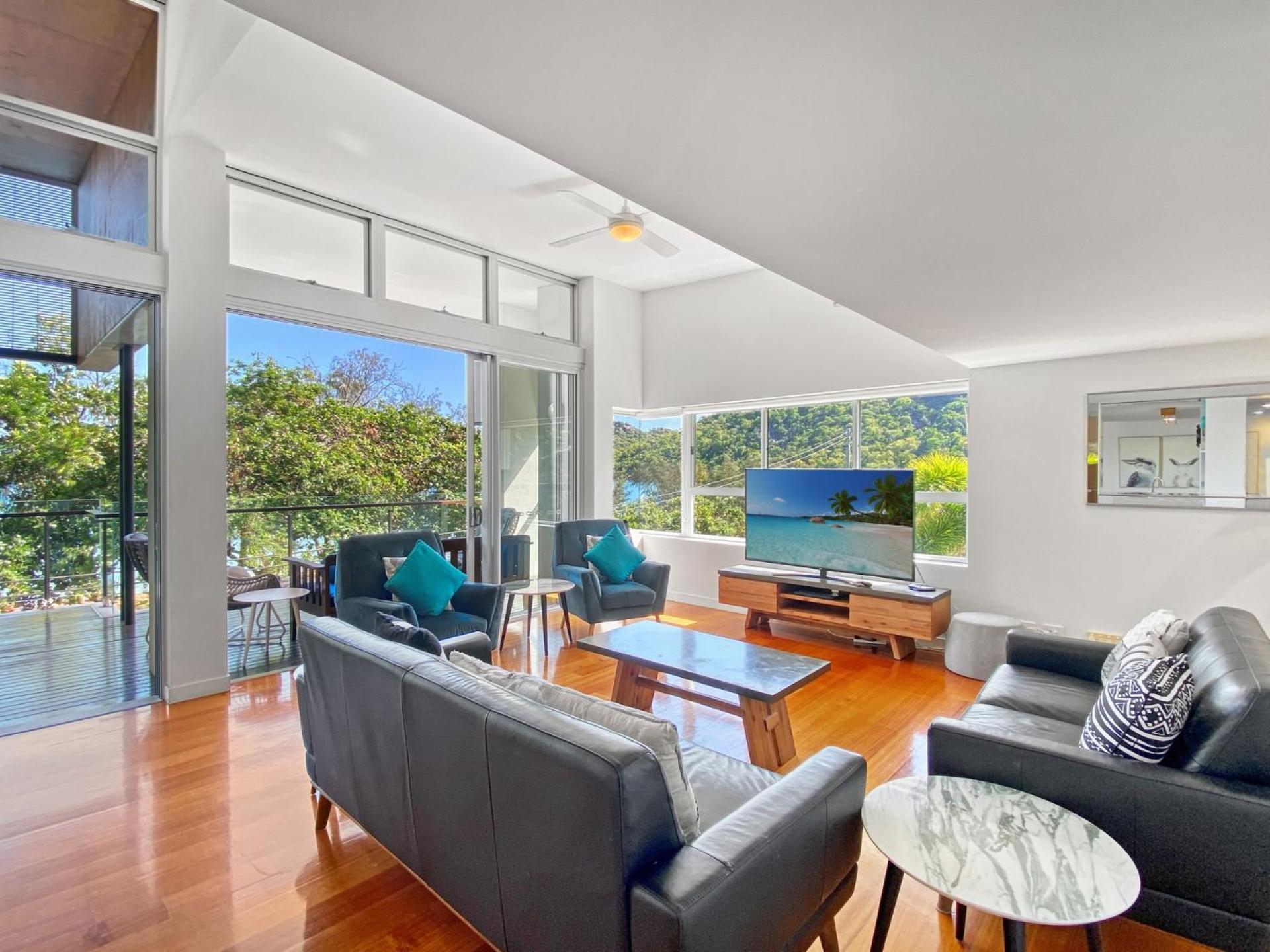 Maggies Beachfront Apartment 12 Horseshoe Bay Exterior photo